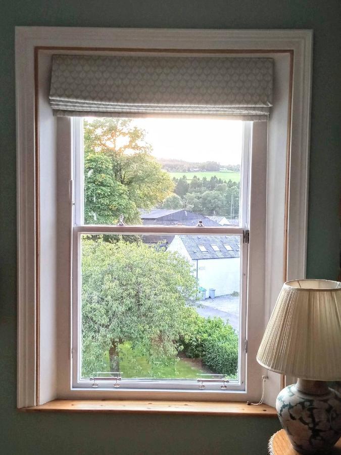 Kirkview House Bed and Breakfast Moffat Eksteriør billede