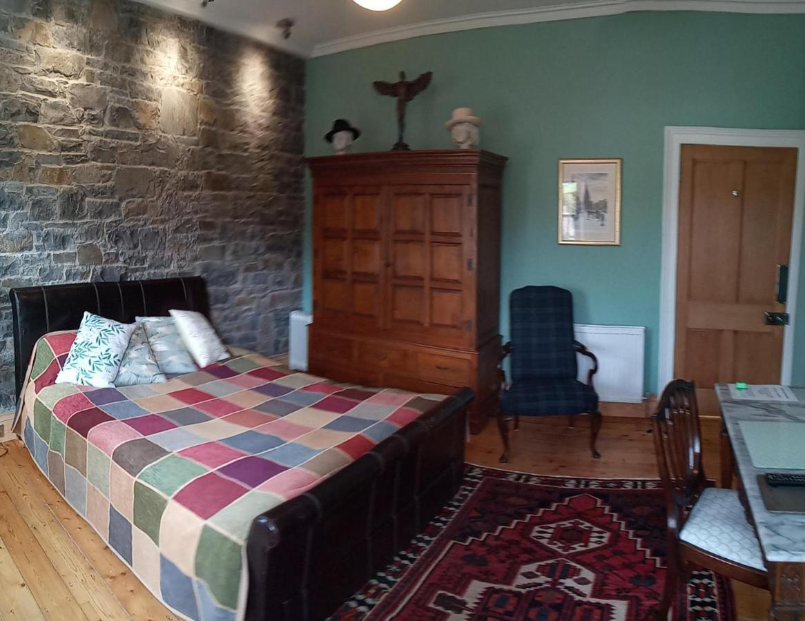 Kirkview House Bed and Breakfast Moffat Eksteriør billede