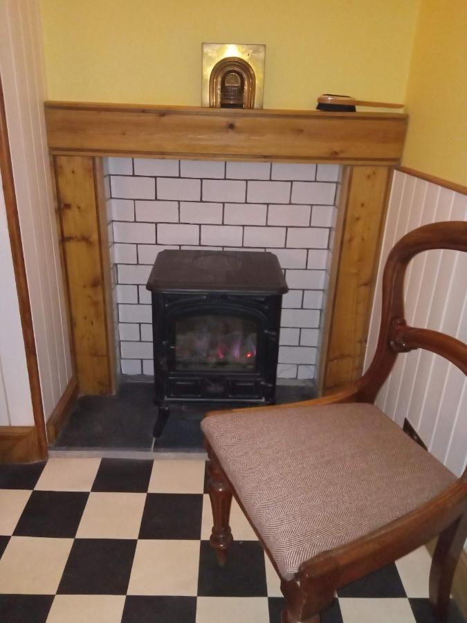 Kirkview House Bed and Breakfast Moffat Eksteriør billede